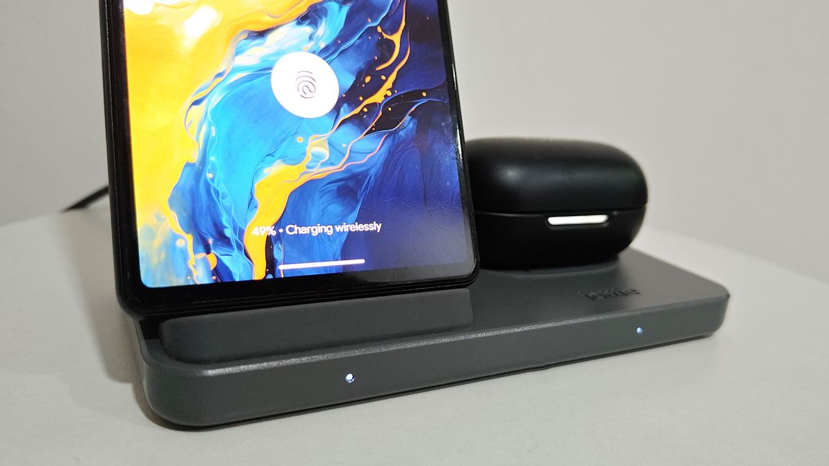 Android Phones With Wireless Charging: Check out these great options!