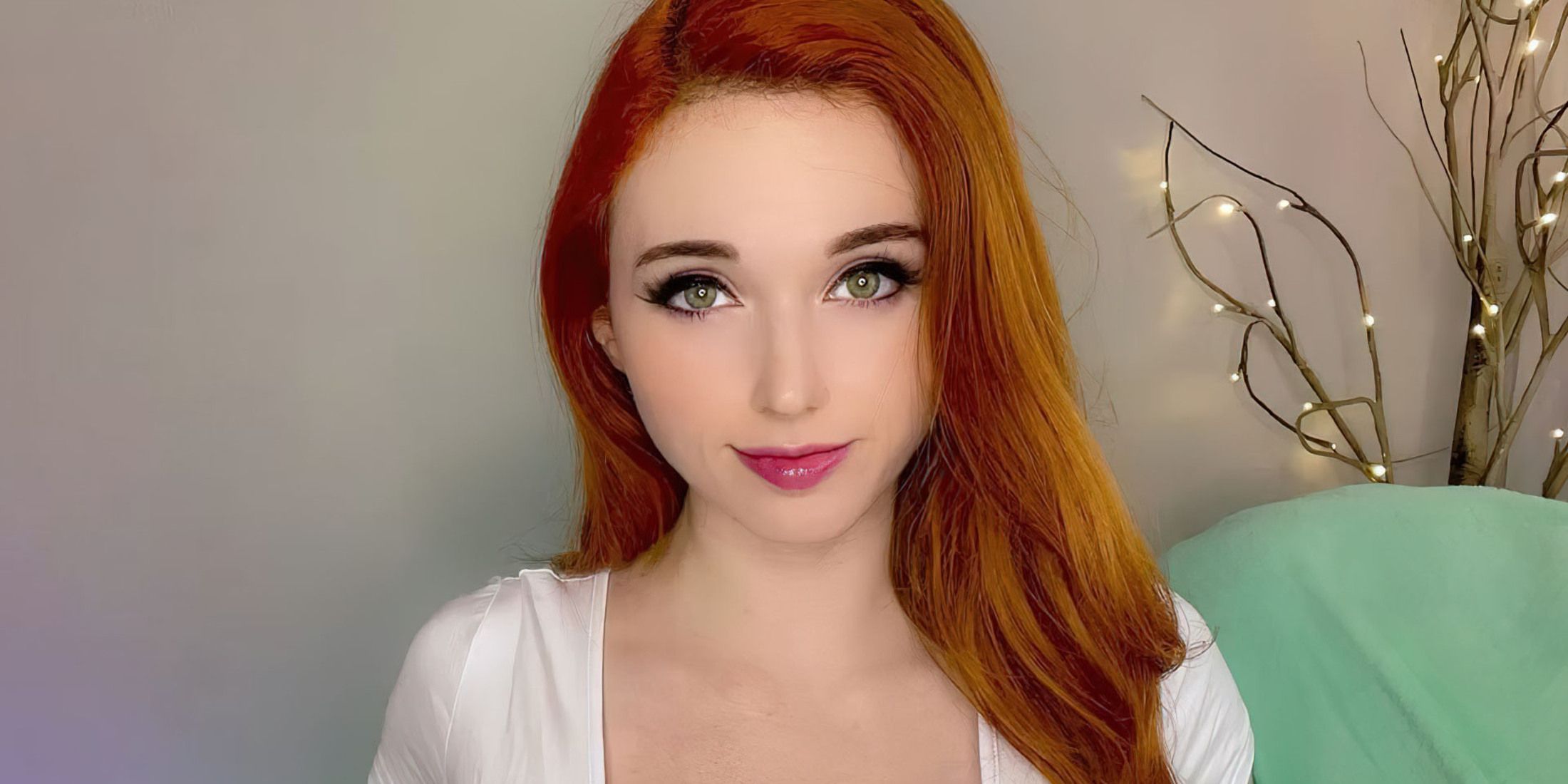 Amouranth Internet Chicks: Whats the Big Deal About Them?